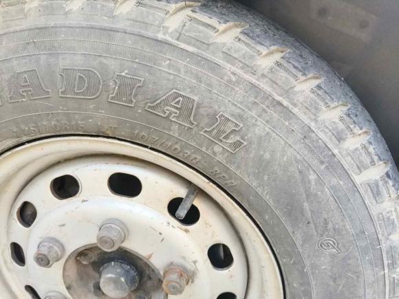 [上海·粤A] 二手江铃特顺2017款 2.8T商运型长轴中顶3座JX493