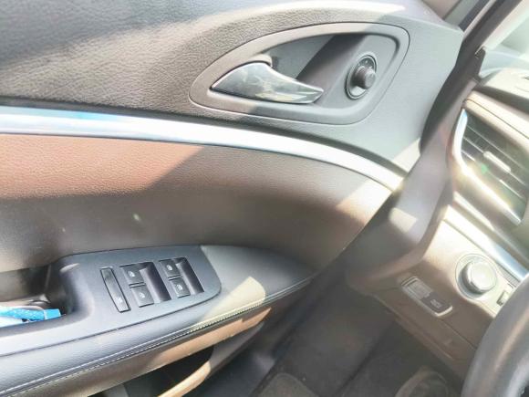 [上海·沪F] 二手别克别克GL82023款 陆上公务舱 652T 豪华型