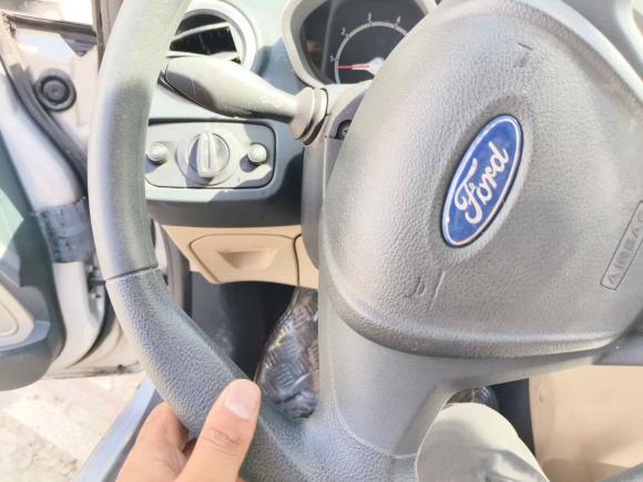 [杭州·浙A] 二手福特嘉年华2009款 两厢 1.5L 自动时尚型