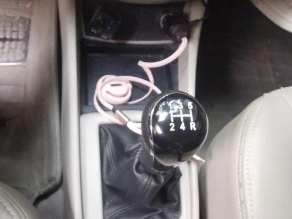 [成都·川A] 二手长安悦翔V52012款 1.5L 手动梦幻型