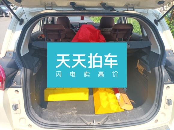 [深圳·粤L] 二手北京汽车绅宝X352016款 1.5L 手动豪华版