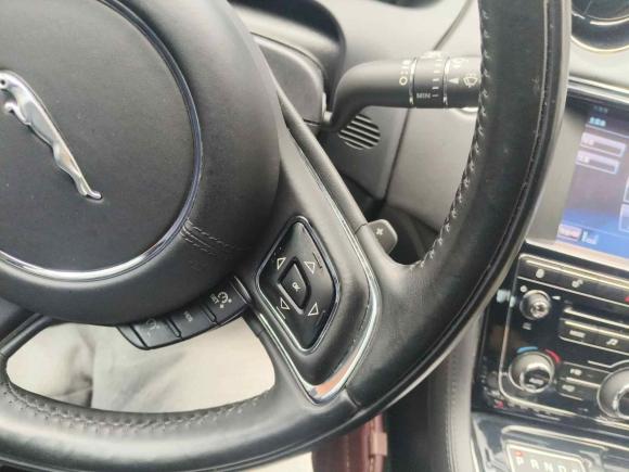 [杭州·浙A] 二手捷豹捷豹XJ2012款 XJL 3.0 全景商务版