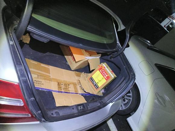 [深圳·粤B] 二手奔驰奔驰CLK级2004款 CLK 240 跑车版