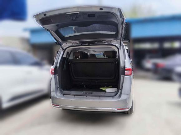 [上海·沪F] 二手别克别克GL82023款 陆上公务舱 652T 豪华型