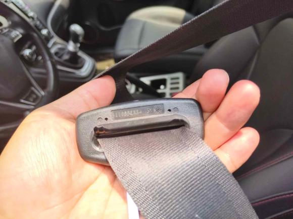 [苏州·苏E] 二手哈弗哈弗H62015款 升级版 1.5T 手动两驱精英型