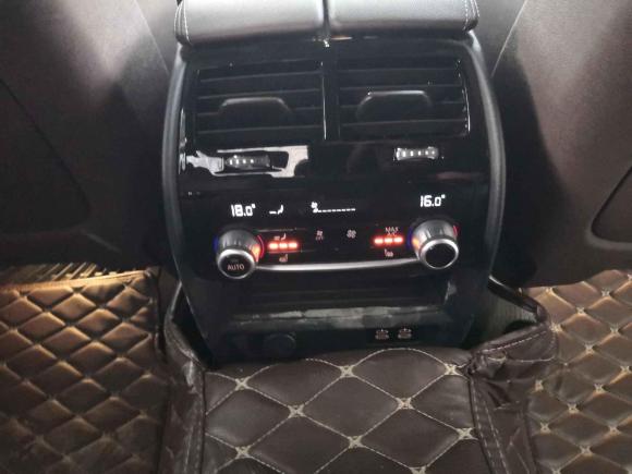 [上海·闽H] 二手宝马宝马5系2022款 改款 530Li 尊享型 M运动套装