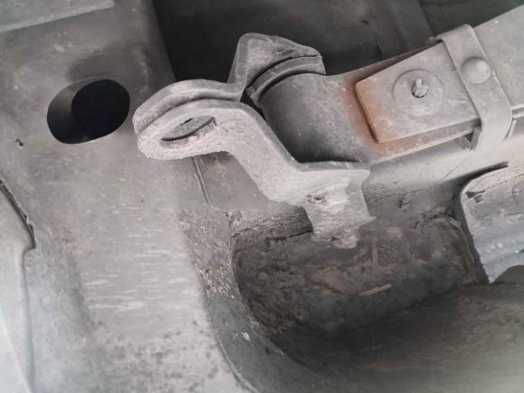 [成都·川G] 二手日产日产NV2002014款 1.6L 手动豪华型 国IV