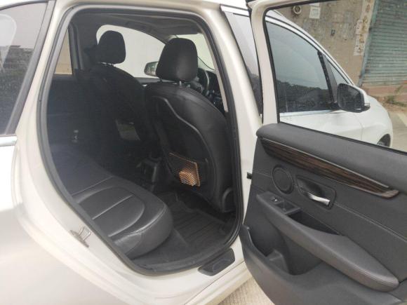 [佛山·粤E] 二手宝马宝马2系旅行车2014款 220i 豪华设计套装