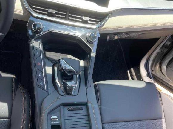 [深圳·粤B] 二手领克领克06新能源2022款 PHEV 84KM续航版 Pro