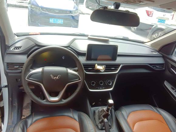 [深圳·桂A] 二手五菱汽车五菱宏光S32018款 1.5L 手动舒适型 国V