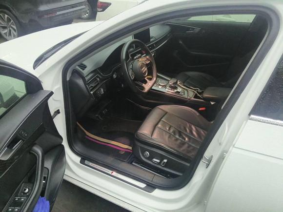 [嘉兴·浙A] 二手奥迪奥迪A4L2018款 30周年年型 40 TFSI 时尚型