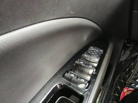 [金华·浙A] 二手福特蒙迪欧2013款 2.0L GTDi200时尚型