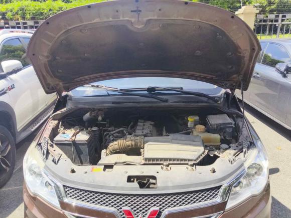 [上海·鲁H] 二手五菱汽车五菱宏光2015款 1.5L S1舒适国V