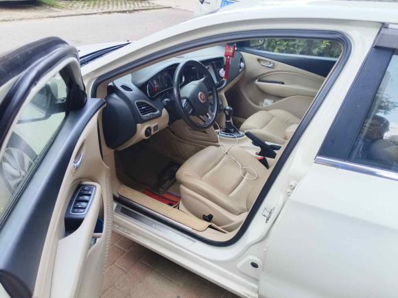 [武汉·鄂A] 二手菲亚特菲翔2012款 1.4T 自动劲享版