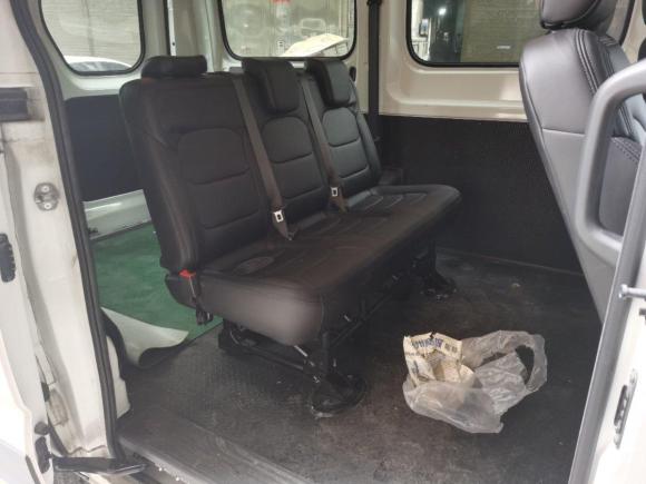 [温州·浙C] 二手上汽大通MAXUS上汽大通MAXUS V902020款 2.0TAMT运杰版前驱后单胎短轴中顶6座