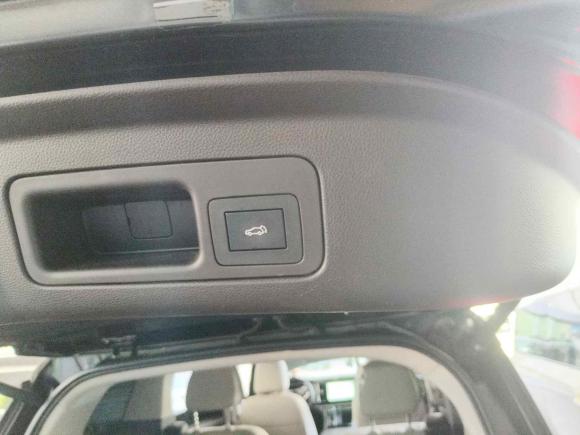 [上海·沪F] 二手广汽传祺传祺M82021款 大师系列 390T 尊贵版