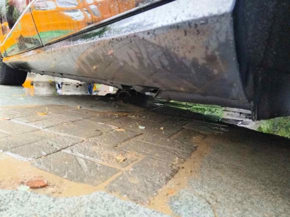 [南昌·赣M] 二手奔驰奔驰E级2013款 E 300 L 时尚豪华型