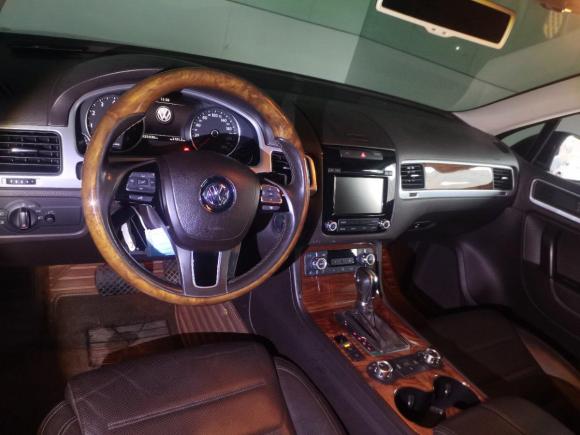 [南昌·赣A] 二手大众途锐2011款 3.0TSI 舒适型