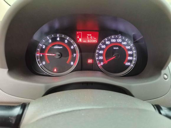 [上海·沪C] 二手现代瑞纳2010款 三厢 1.4L 手动豪华型GLS