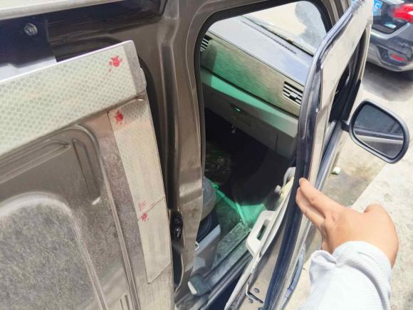 [义乌·浙G] 二手金杯新海狮X30L2021款 1.5L财富无空调版厢货国VI SWC15M