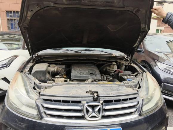 [上海·沪A] 二手江铃驭胜S3502013款 2.4T 自动两驱柴油豪华版5座