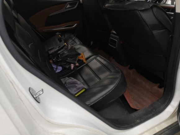 [常州·苏D] 二手众泰众泰T3002017款 1.5L 手动尊享型