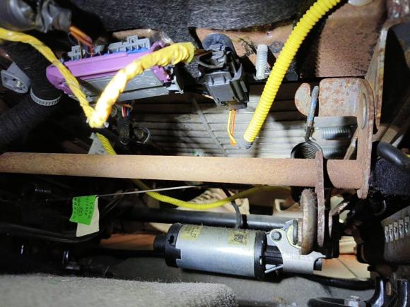 [杭州·浙A] 二手别克别克GL82011款 2.4L CT豪华商务舒适版