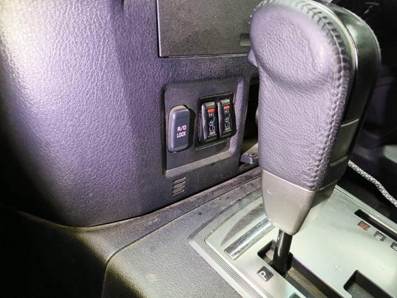 [义乌·浙G] 二手三菱帕杰罗2011款 3.0L 精英版