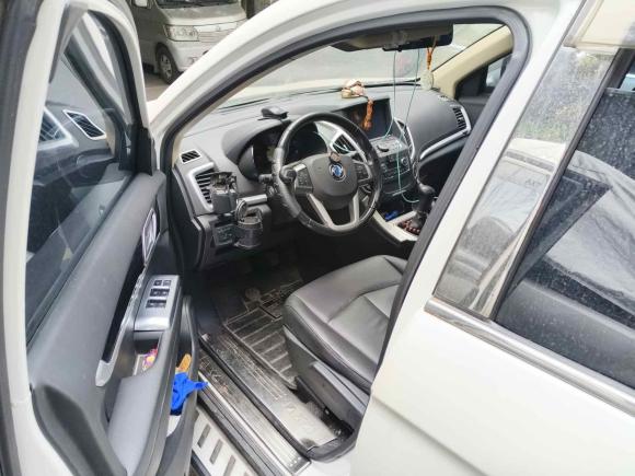 [成都·川A] 二手东风风神东风风神AX72015款 2.0L 手动智逸型