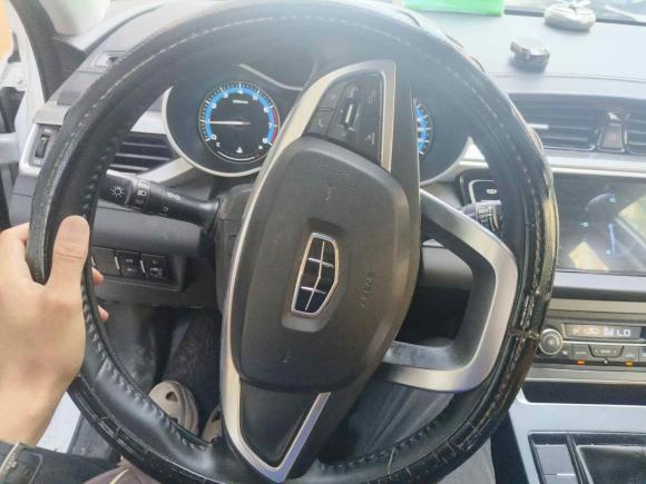 [深圳·湘D] 二手吉利汽车帝豪2019款  领军版 1.5L 手动豪华型 国VI