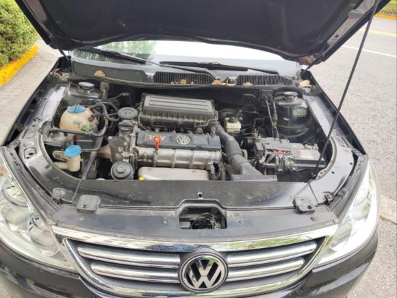 [上海·苏A] 二手大众朗逸2011款 1.6L 手动品雅版