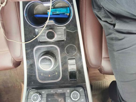 [青岛·鲁B] 二手野马汽车野马EC702016款 电动版