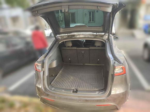 [上海·沪A] 二手特斯拉Model Y2022款 后轮驱动版