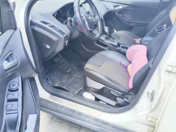 [常州·苏A] 二手福特福克斯2012款 三厢 1.6L 自动风尚型