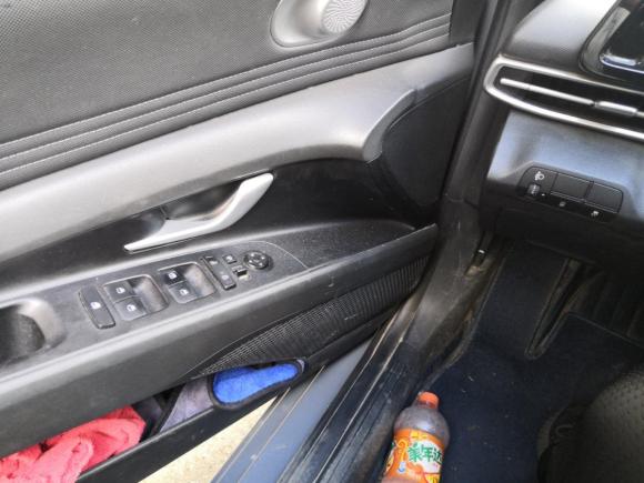 [上海·沪C] 二手现代伊兰特2021款 1.5L CVT GLX精英版