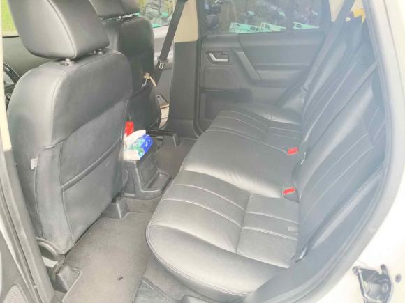 [深圳·粤B] 二手路虎神行者22014款 2.2T SD4 SE柴油版