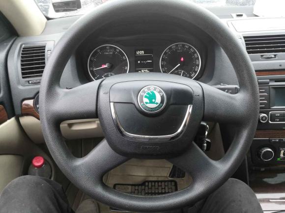 [上海·沪C] 二手斯柯达明锐2013款 1.6L 手动逸俊版