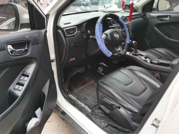 [西安·陕A] 二手东风风光风光5802017款 1.5T CVT舒适型