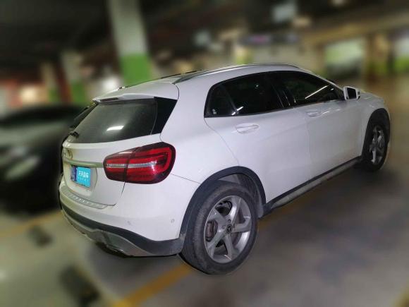 [佛山·粤A] 二手奔驰奔驰GLA2018款 GLA 200 动感型