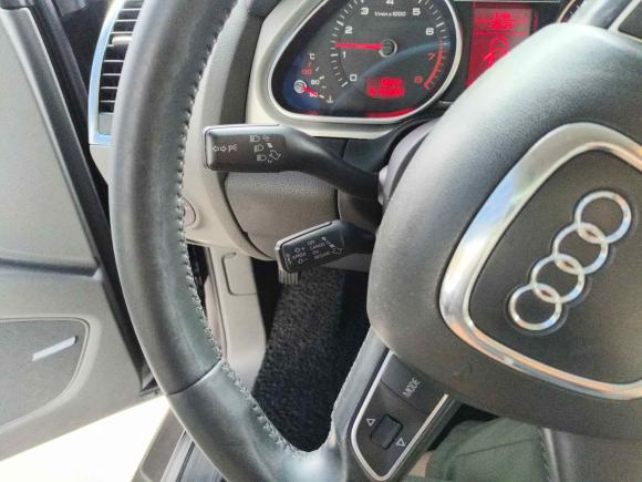 [上海·沪L] 二手奥迪奥迪Q72011款 3.0 TFSI 舒适型(245kW)
