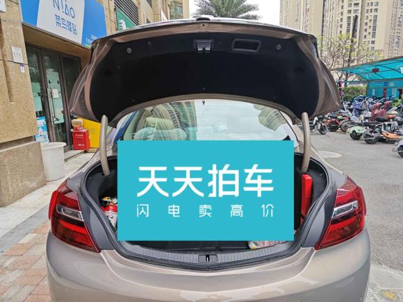 [深圳·粤B] 二手别克君威2014款 2.0L 精英时尚型