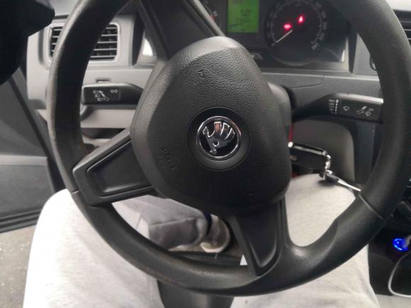 [杭州·赣E] 二手斯柯达昕锐2016款 1.6L 手动前行版