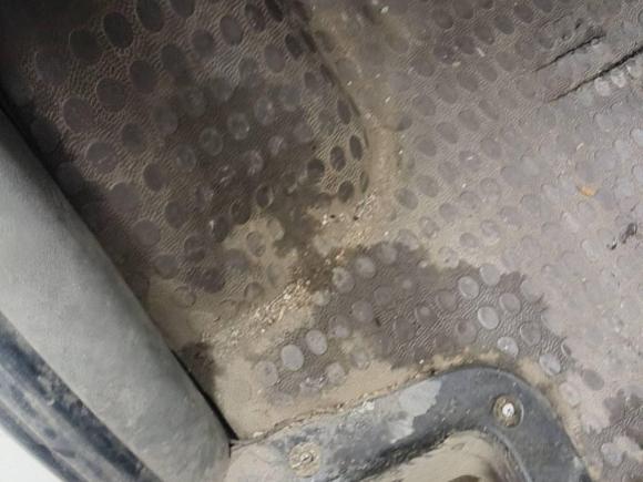 [嘉兴·浙F] 二手上汽大通MAXUS新途V802017款 2.5T AMT傲运通国IV长轴中顶6-10座