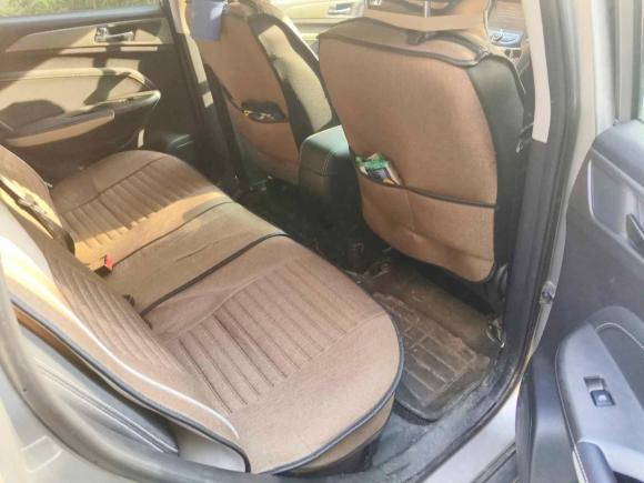 [武汉·鄂A] 二手长安长安CS352017款 1.6L 手动豪华型