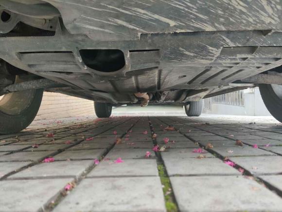 [成都·川A] 二手Jeep自由客2014款 2.4L 运动版