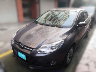 福特福克斯2012款三厢1.6L自动风尚型