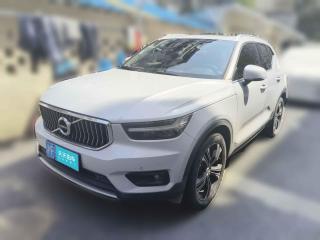 沃尔沃沃尔沃XC402020款 T4 四驱智雅豪华版