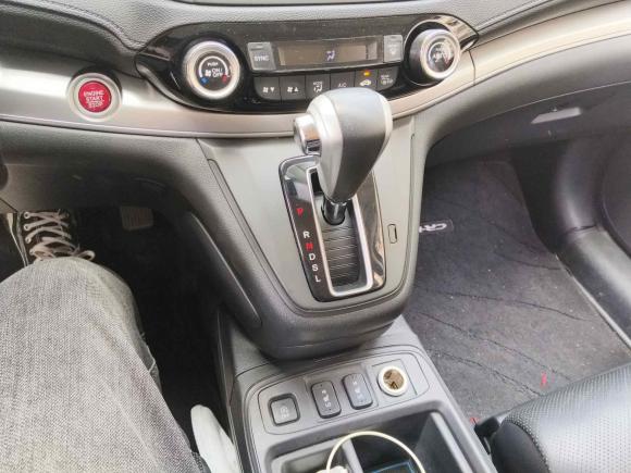 [上海·沪F] 二手本田本田CR-V2015款 2.4L 两驱豪华版