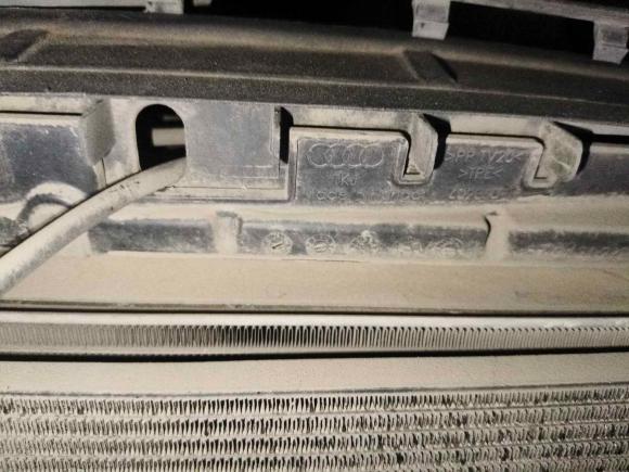 [杭州·浙A] 二手奥迪奥迪A4L2018款 30周年年型 40 TFSI 时尚型