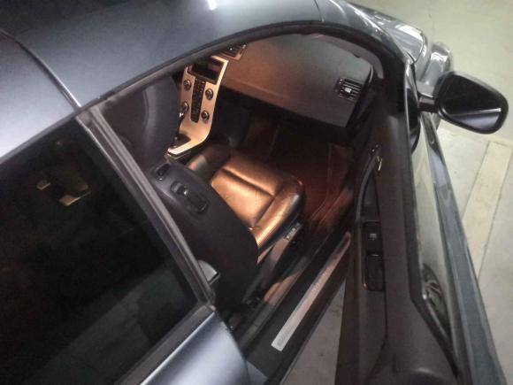 [宁波·浙B] 二手沃尔沃沃尔沃C702010款 2.5T T5